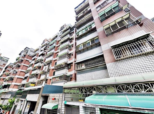 台南東區華廈法拍-4