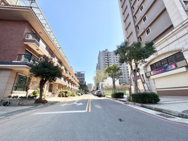 中壢大清璽福別墅過嶺大清璽福別墅大清璽福別墅三車位