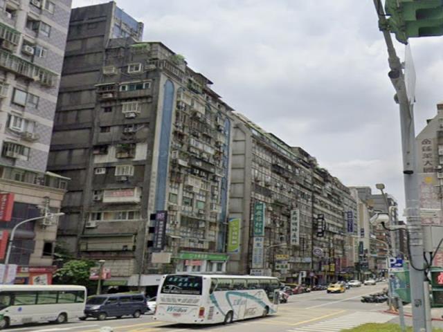 台北中山區法拍套房-3