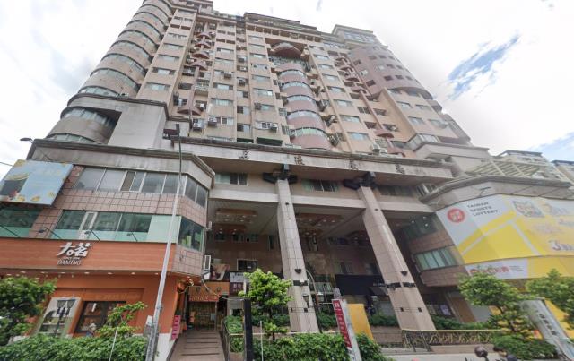 台中法拍屋西屯路二段名流廣場優室法拍林小陽