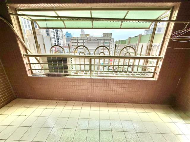 高雄苓雅大樓-11