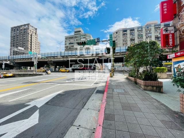 台北中山區華廈拍賣-7