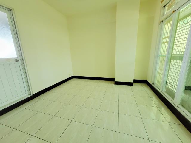 平鎮平興國小社區別墅