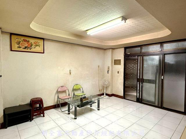 中西區府中懷舊公寓