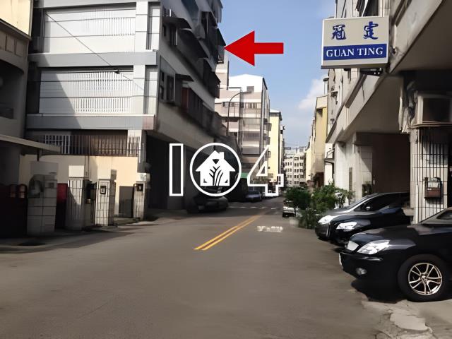 台中西屯華廈法拍-4