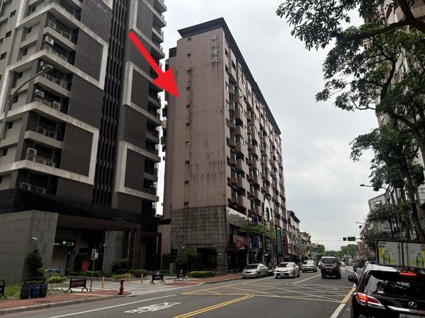 桃園桃園區法拍大樓-3