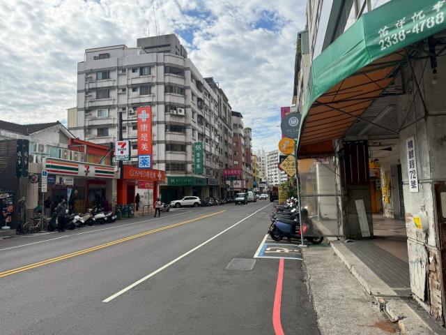 西區大樓法拍-1