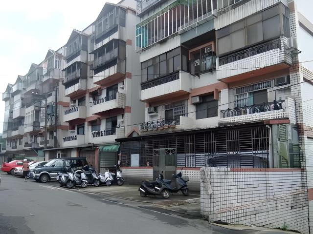 七堵法拍公寓-2