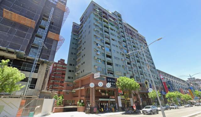 高雄拍賣大樓-3