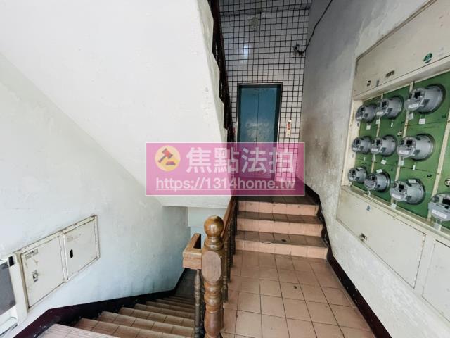 新北大樓法拍-8