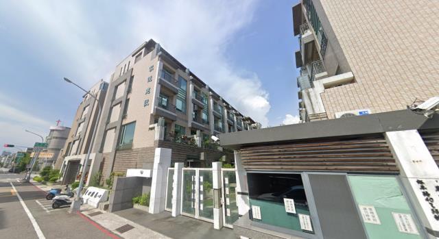 台南拍賣透天-5