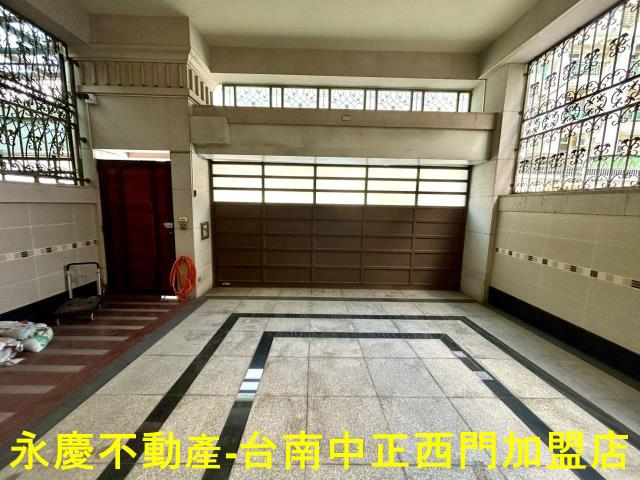 高雄左營透天-13