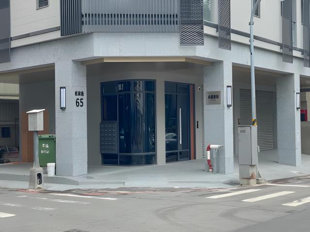 北屯華廈法拍-1