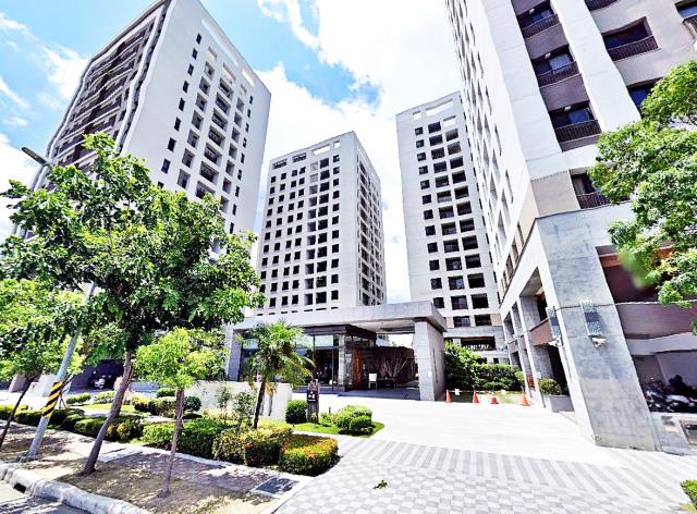 台南東區大樓法拍-1