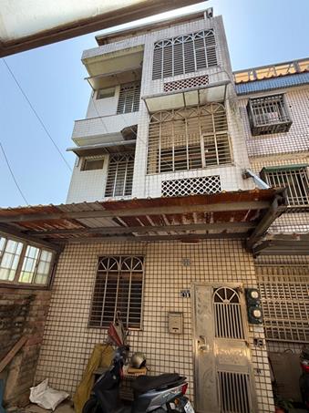 湖口鄉法拍屋中平路二段透天厝優室法拍林小陽