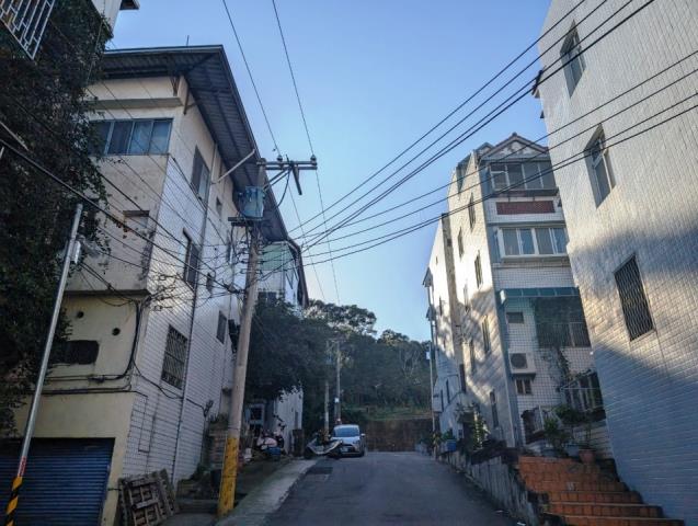 苗栗法拍透天-6