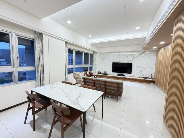 租天母新廈租台北市豪宅聯上天母山景磺溪旁近美國學校TAS奢華