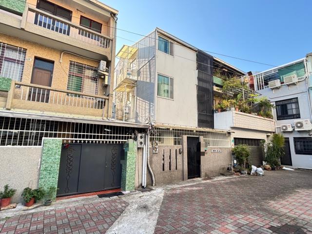 東區透天出租宿舍