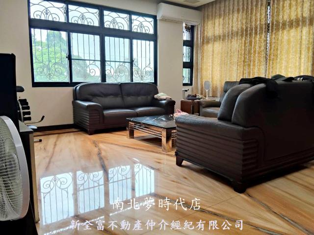 台南歸仁透天-1