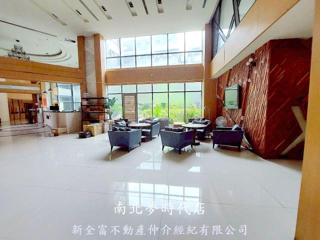 台南東區套房-12