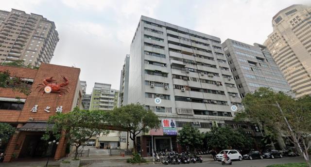 高雄拍賣大樓-7