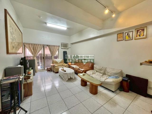 嘉義大樓二分局大3房電梯平車