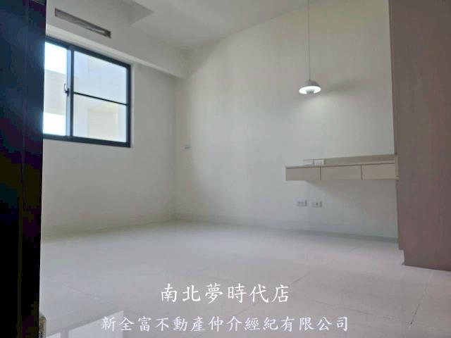 台南新市大樓-2