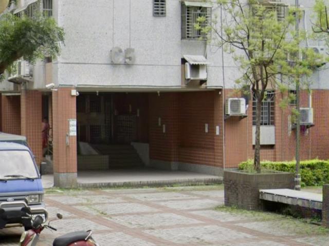 內湖華廈法拍-2