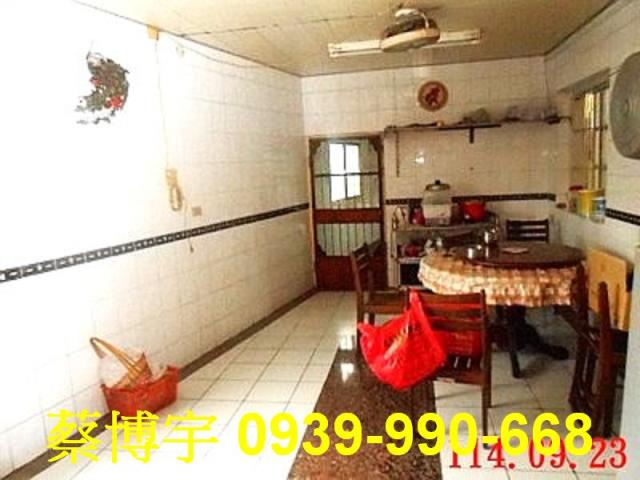 南投市八卦路法拍透天