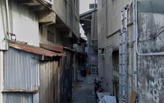 台中法拍屋太平路透天優室法拍林小陽