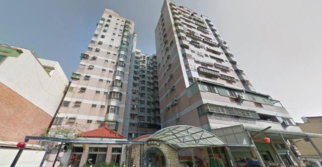 台中法拍屋宜昌路健宏庭園優室法拍林小陽