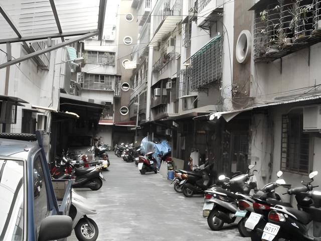 板橋區長江路一段106巷三樓公寓