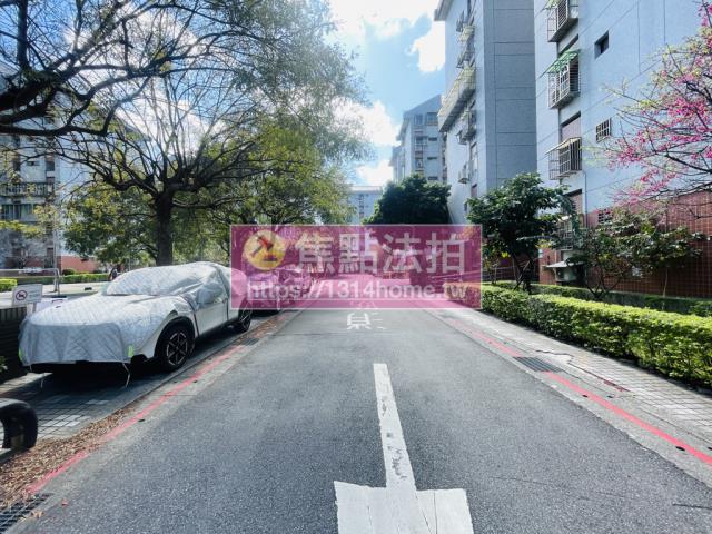 台北內湖大樓法拍-11