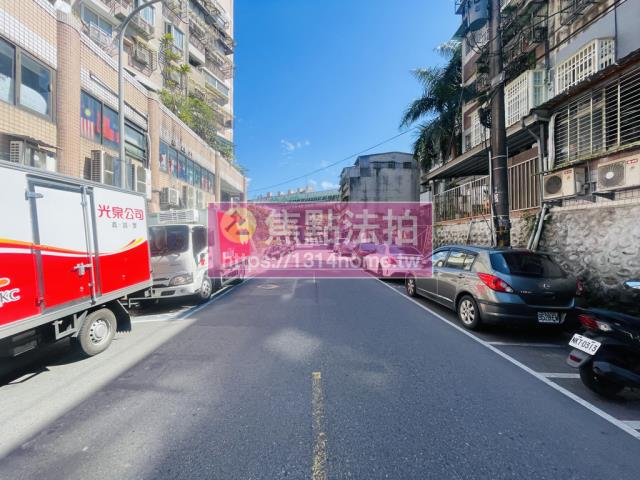 台北南港公寓法拍-9