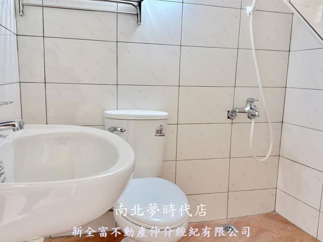 台南新市透天-8