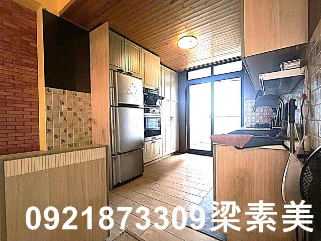 台南東區透天-13