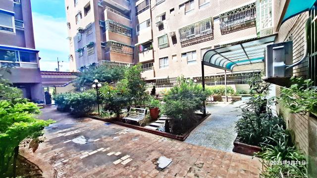 嘉義梅山法拍華廈-8