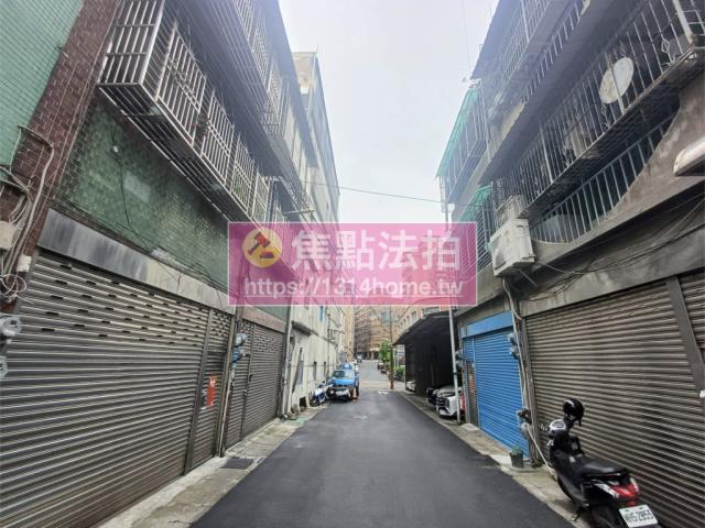 新北鶯歌拍賣一樓-5