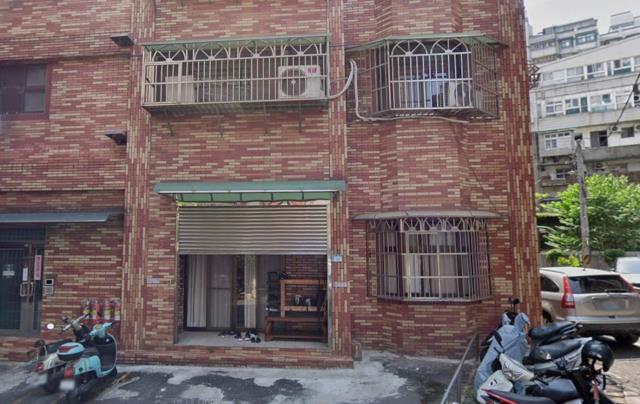 新北泰山法拍華廈-6