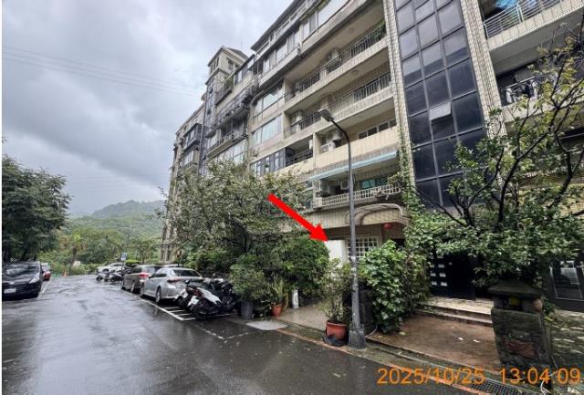 台北北投法拍華廈-1