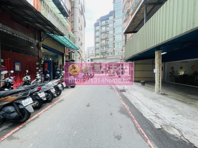 蘆洲公寓法拍-6