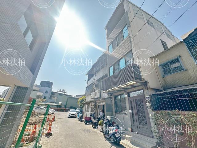 大雅法拍透天-2