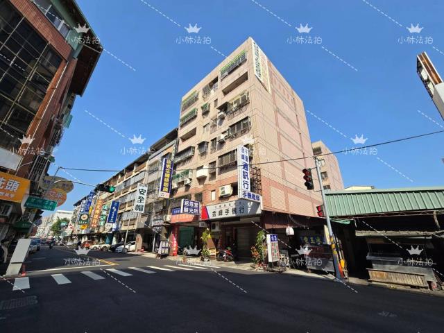 台中西屯華廈法拍-3