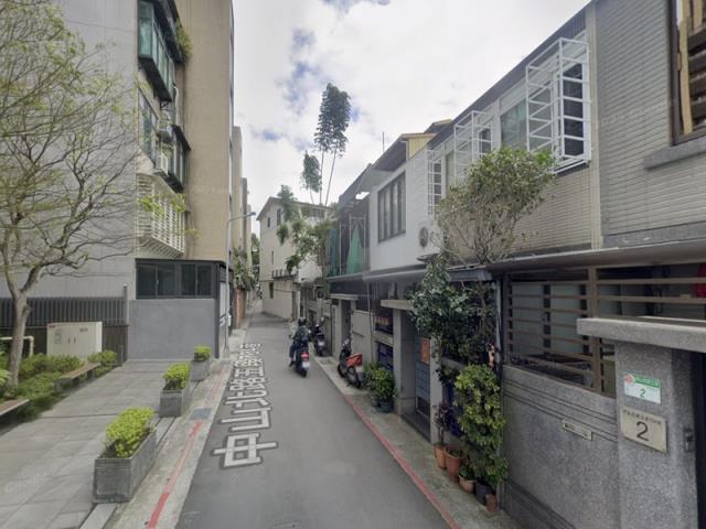 士林法拍透天-4