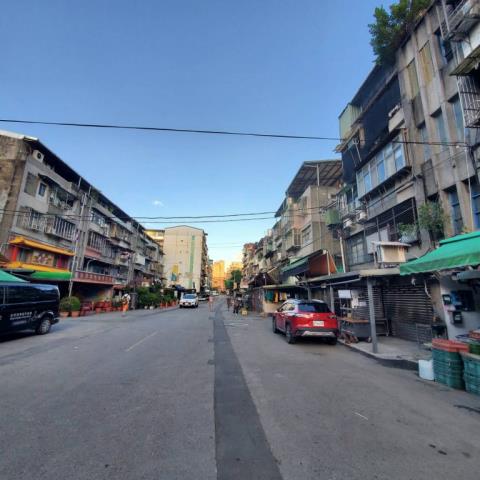 台北南港公寓法拍-2