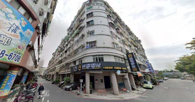 高雄鳳山大樓法拍-2