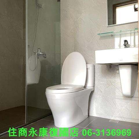 台南南區透天-12