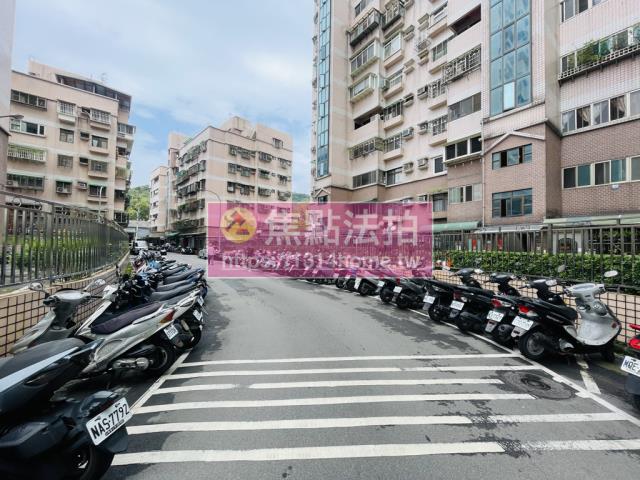 五股法拍大樓-8