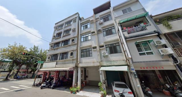 高雄法拍透天-2