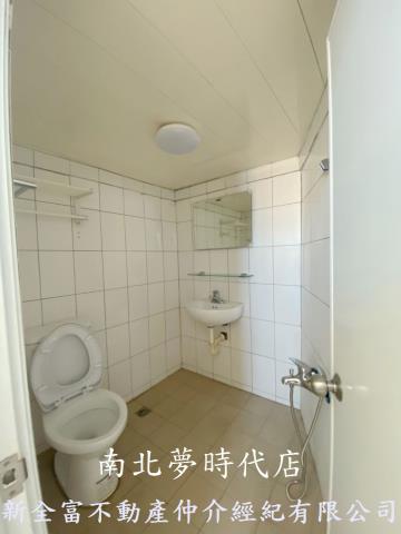 台南北區透天-12